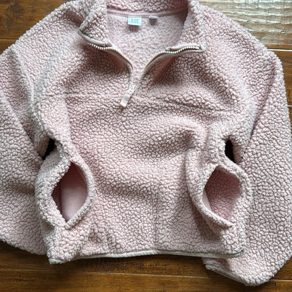 GAP Kids Pink Sherpa Hoodie, size 8 Medium